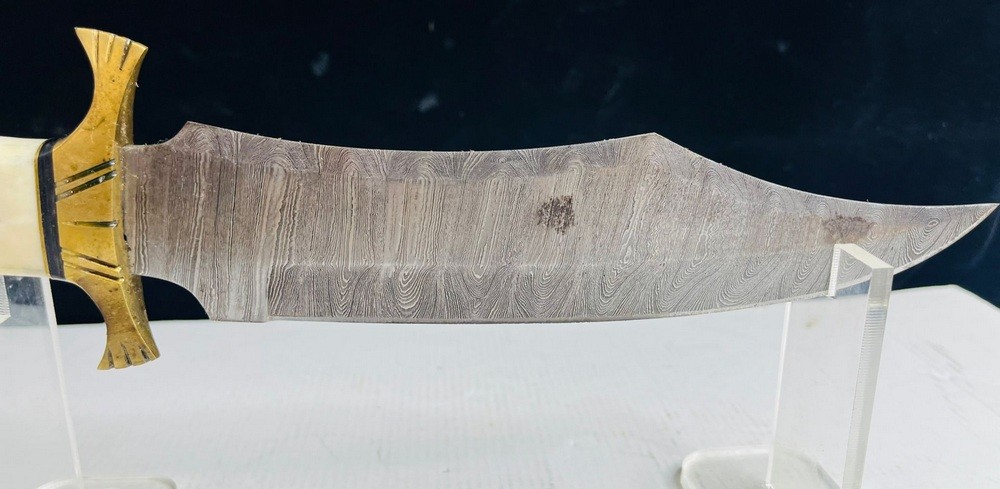 Large Dagger with Natural Bone Handle - 3