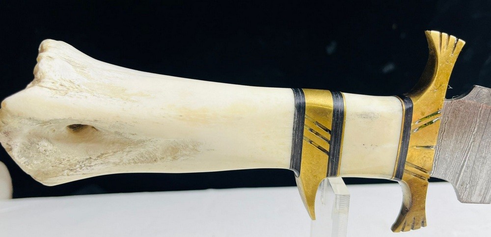 Large Dagger with Natural Bone Handle - 6