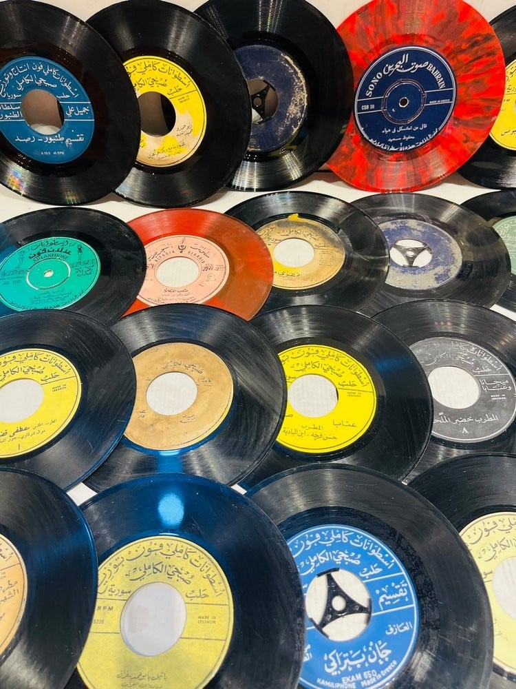 Collection of 20 Vintage Small Arabic Plastic Records - 2