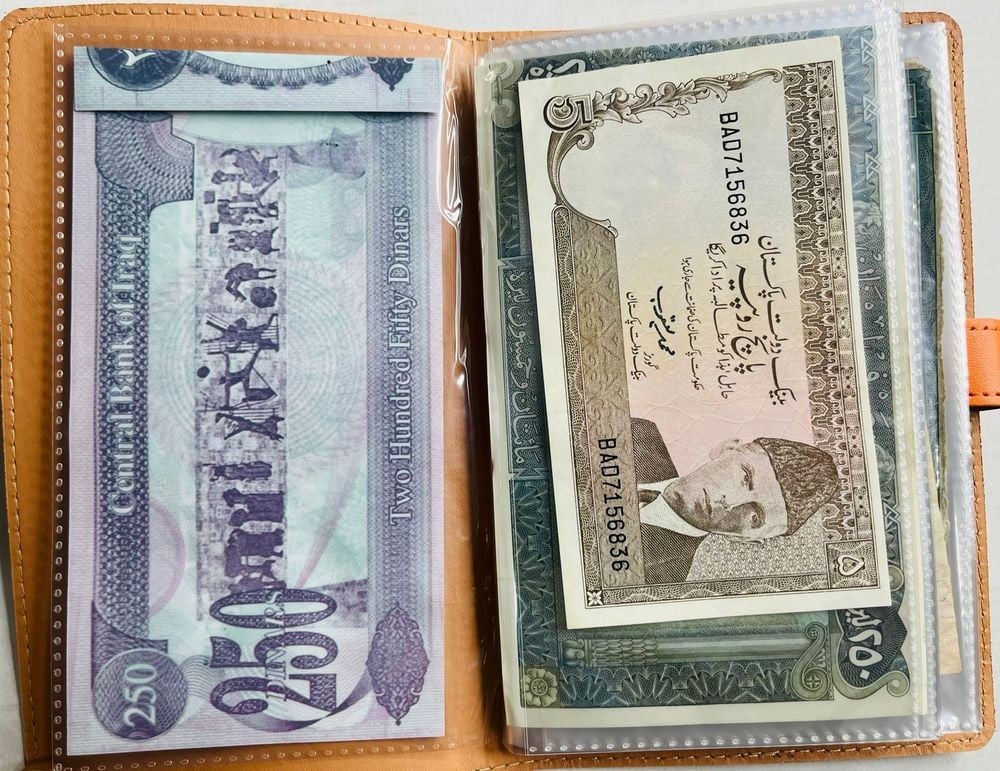 Album of 50 Vintage Assorted Banknotes - 4 - 1