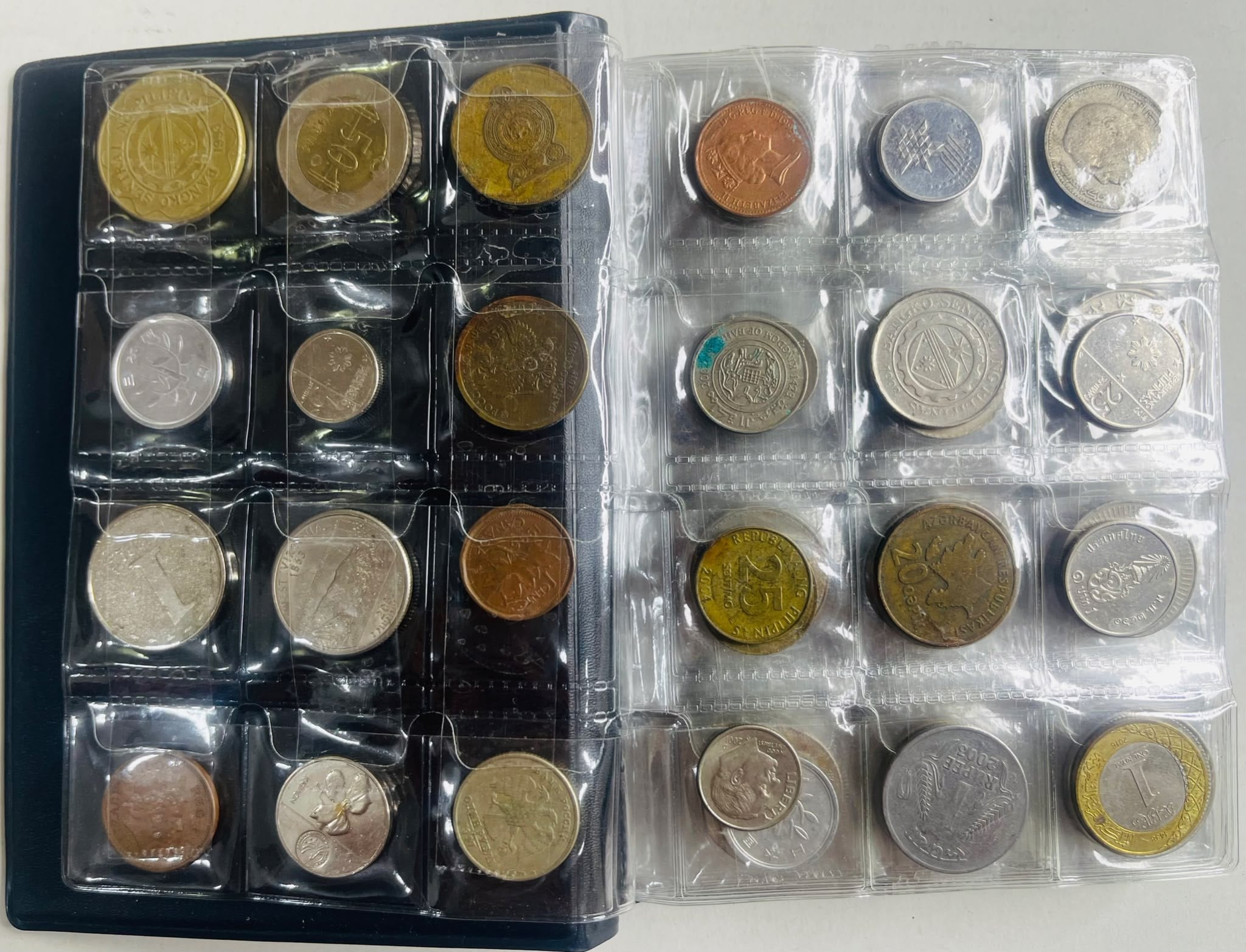Album of 120 Vintage Coins - 9 - 1