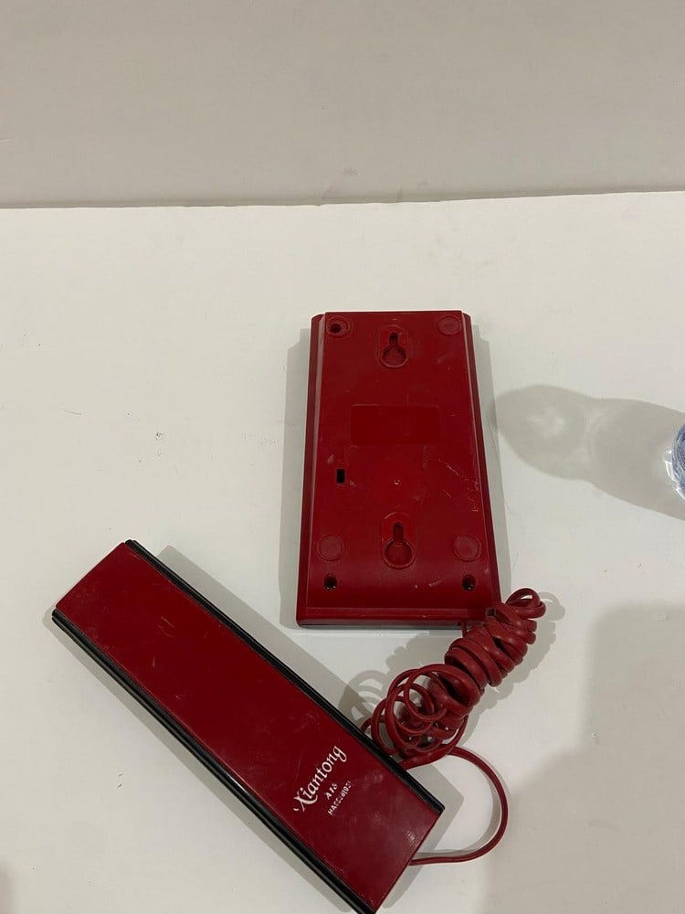 A Wired Landline Phone From The Brand Xiantong, Model A18 - 6