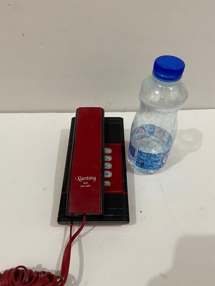A Wired Landline Phone From The Brand Xiantong, Model A18 - 2