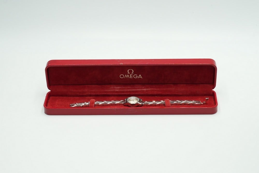 Omega Women's Watch - 3
