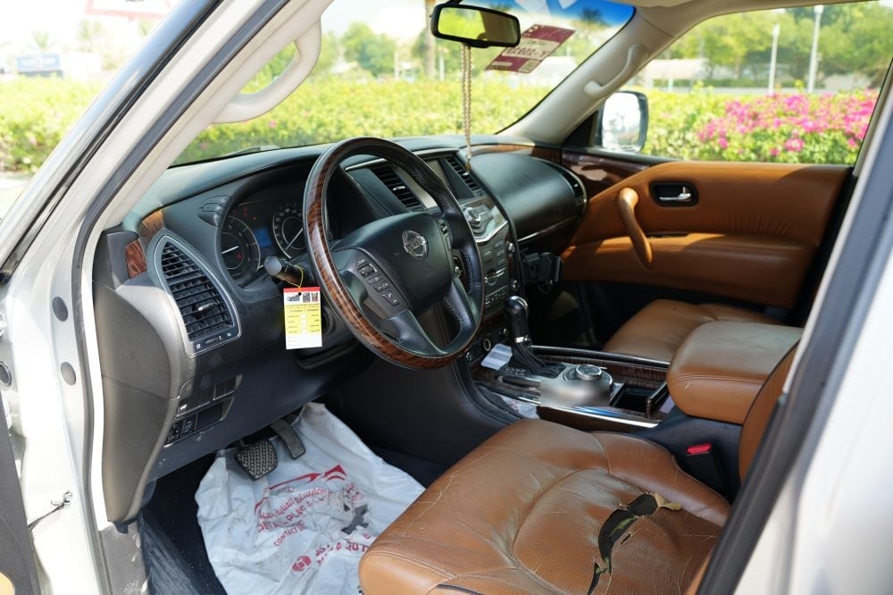 Nissan Patrol Model 2016, Y-15919 - 9