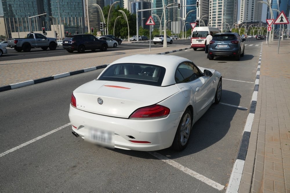 BMW Z4 Model 2012, Y-15942 - 4