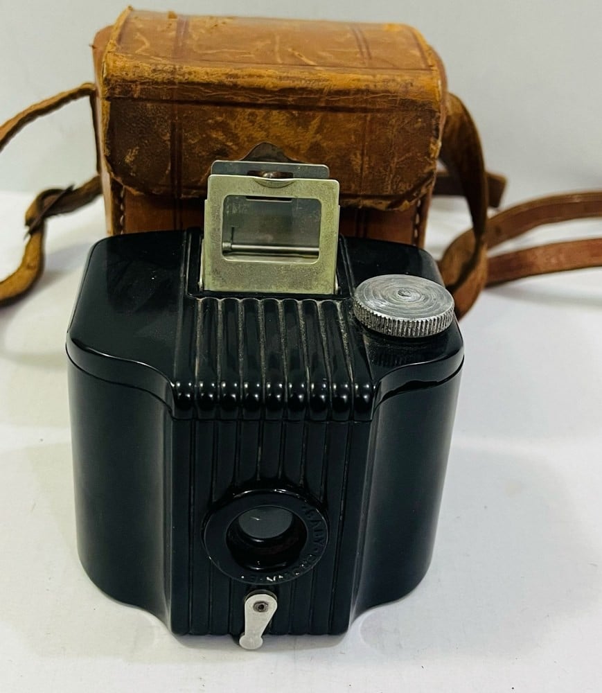 كاميرا Kodak Eastman قديمة مع كفرها الجلدي الأصلي - 5