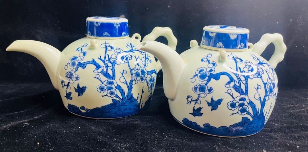 Pair of Antique Chinese Tea Ewers - 4
