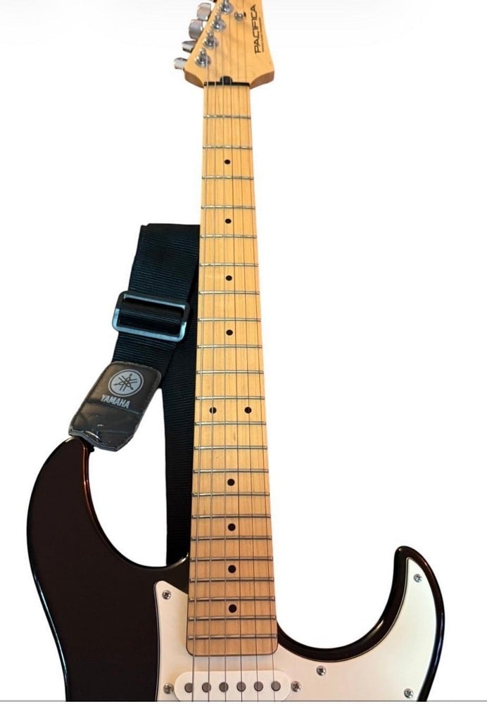 Yamaha Pacifica Electric Guitar - 7