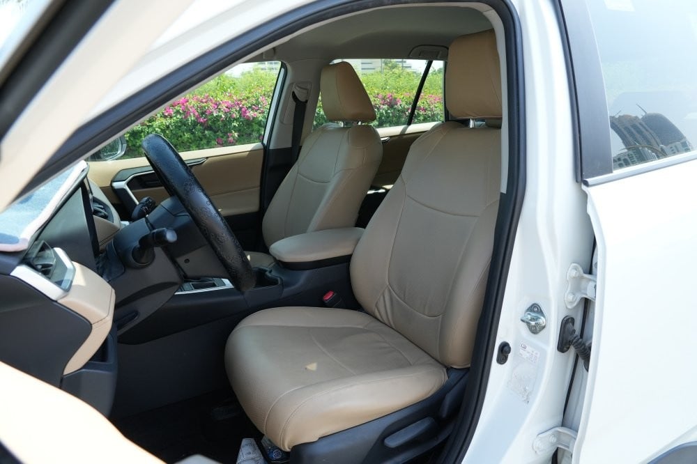 تويوتا RAV4 موديل 2023، Y-16002 - 8
