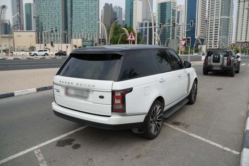 Land Rover Range Rover Vogue SE Model 2014, Y-15961 - 4