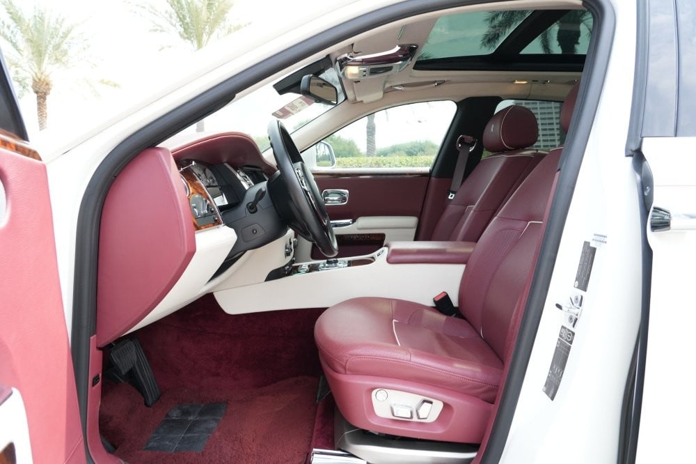 Rolls Royce Ghost Model 2012, Y-15962 - 8