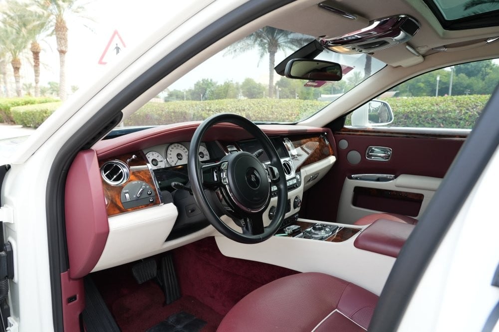 Rolls Royce Ghost Model 2012, Y-15962 - 9