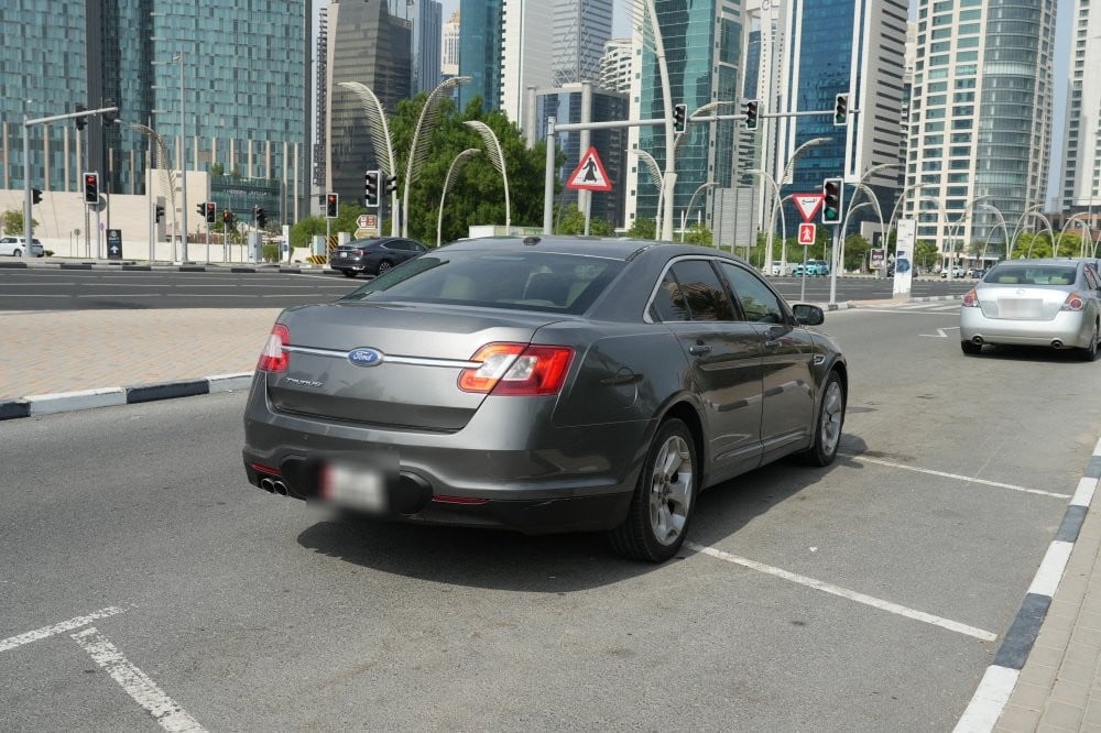 Ford Taurus Model 2012, Y-15965 - 6