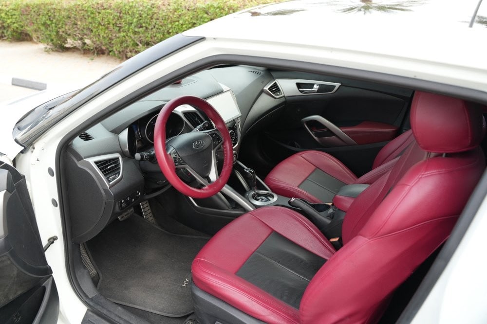 Hyundai Veloster Model 2015, Y-15968 - 8