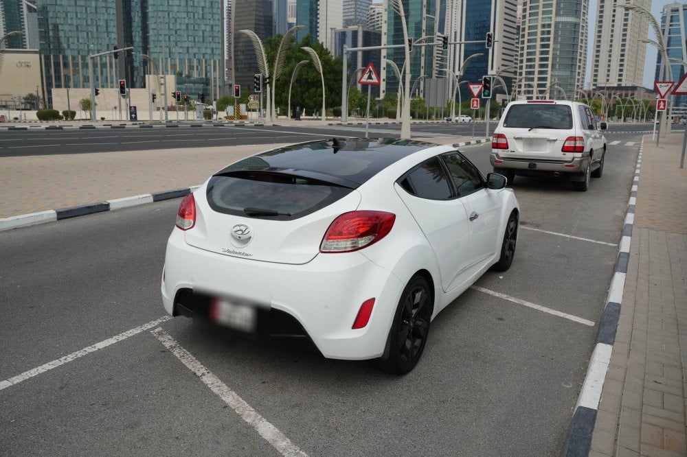 Hyundai Veloster Model 2015, Y-15968 - 4