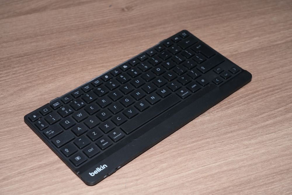 لوحة مفاتيح لاسلكية محمولة من Belkin - 5