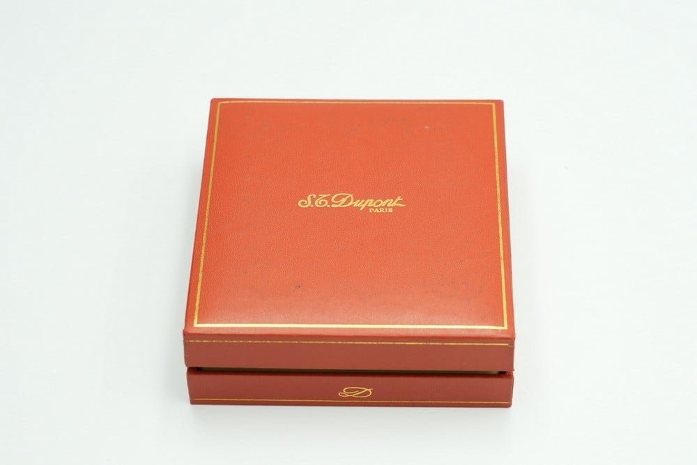 إصدار عتيق (Vintage) نادر ومميز جداً من طراز S.T. Dupont Ligne 2 - 2
