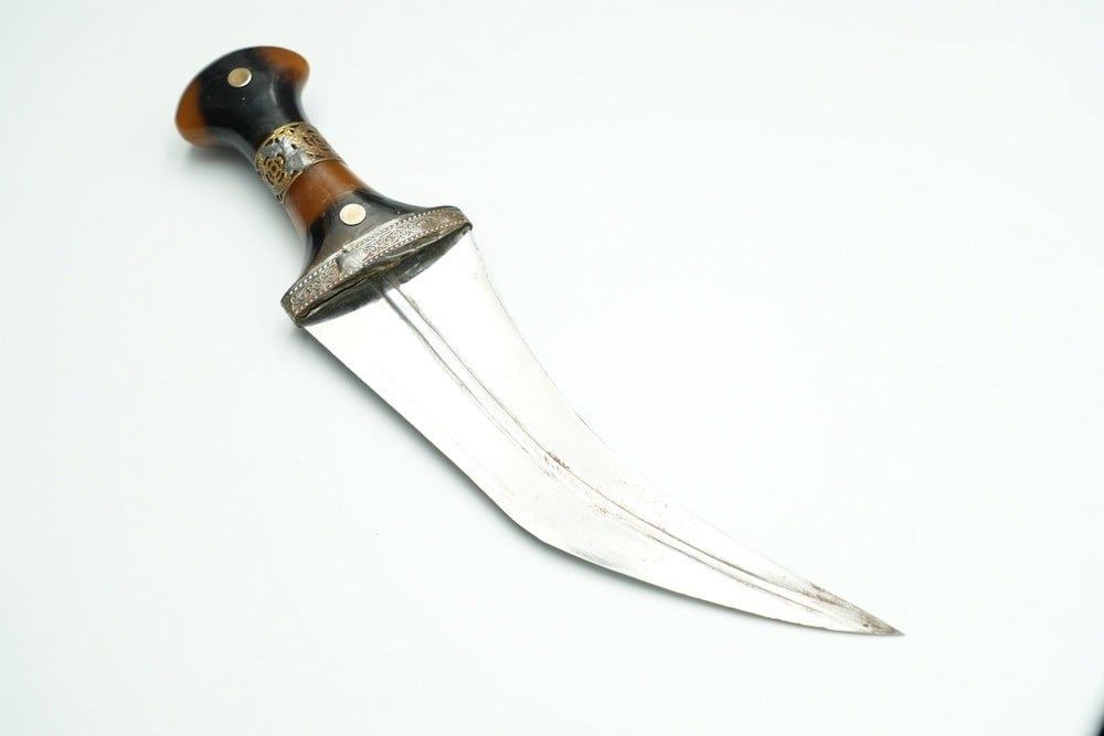 A distinctive Yemeni dagger - 8