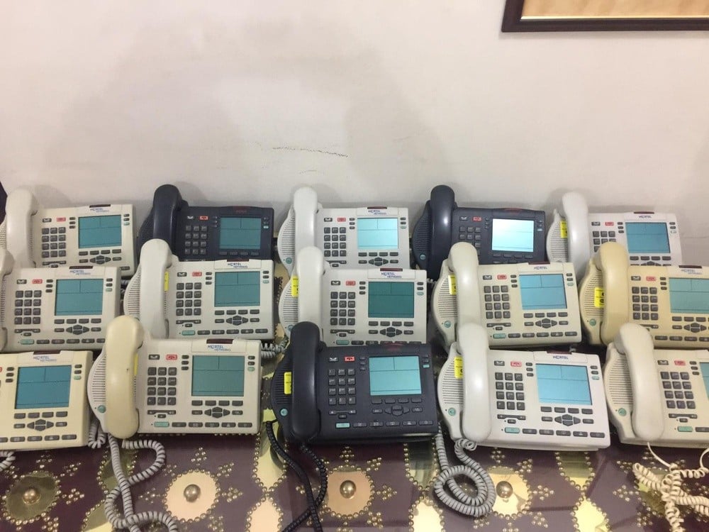 Set of 15 NORTEL Telephone Units - 2