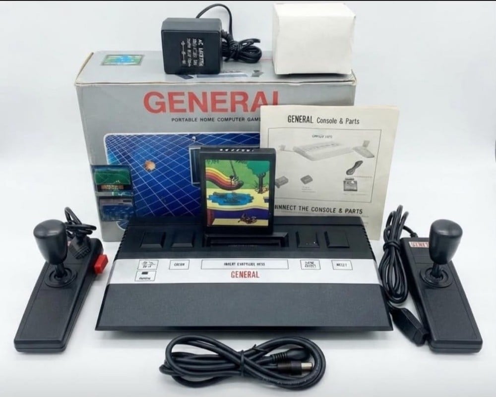 Vintage Atari Console with Original Box - 1