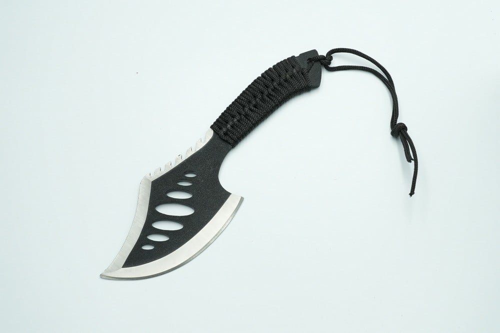 A Unique, High-Quality Dagger  - 1