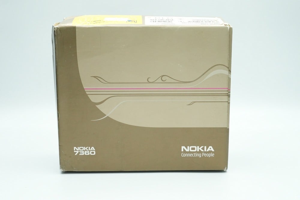 هاتف نوكيا كلاسيكي Nokia 7360 (نسخة لهواة المقتنيات القديمة) - 2