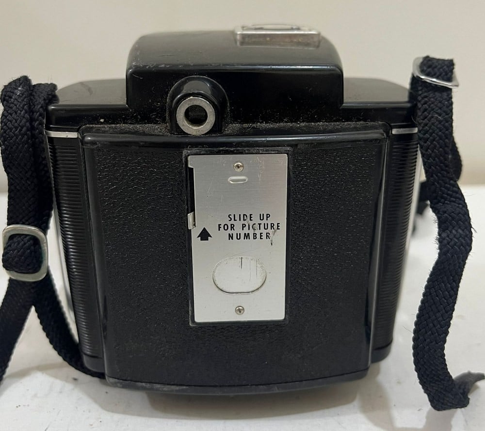 كاميرا تصوير كلاسيكية Kodak Brownie Twin - 3