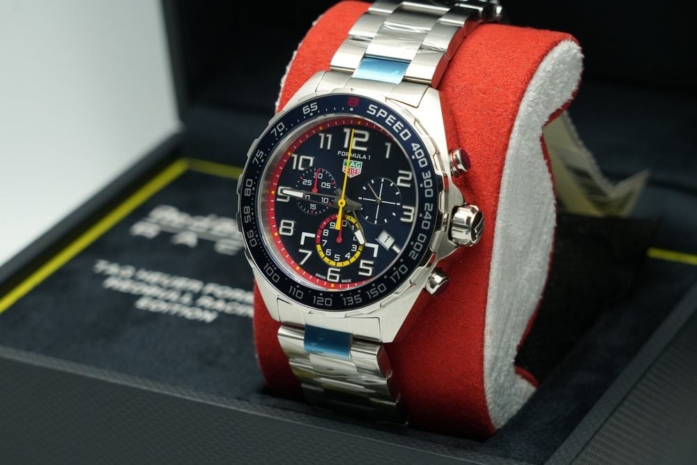 Tag Heuer Red Bull Watch -1 - 5