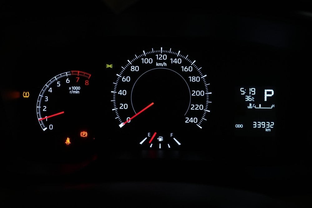 تويوتا كورولا موديل 2020، Y-16045 - 10