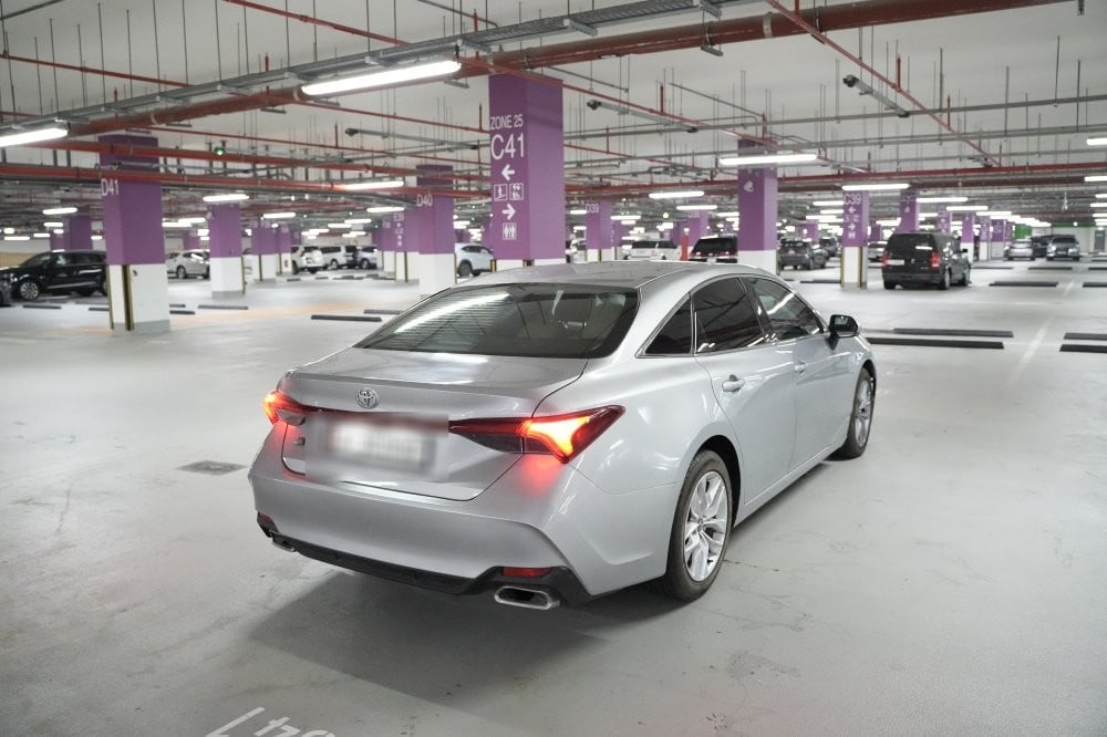 تويوتا أفالون موديل 2019، Y-16047 - 5