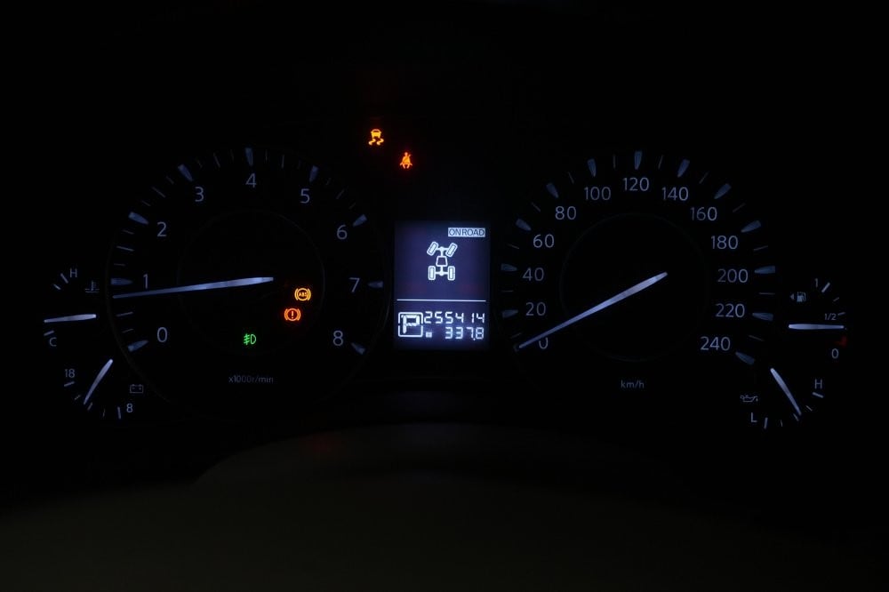 نيسان باترول موديل 2013، Y-16050 - 11
