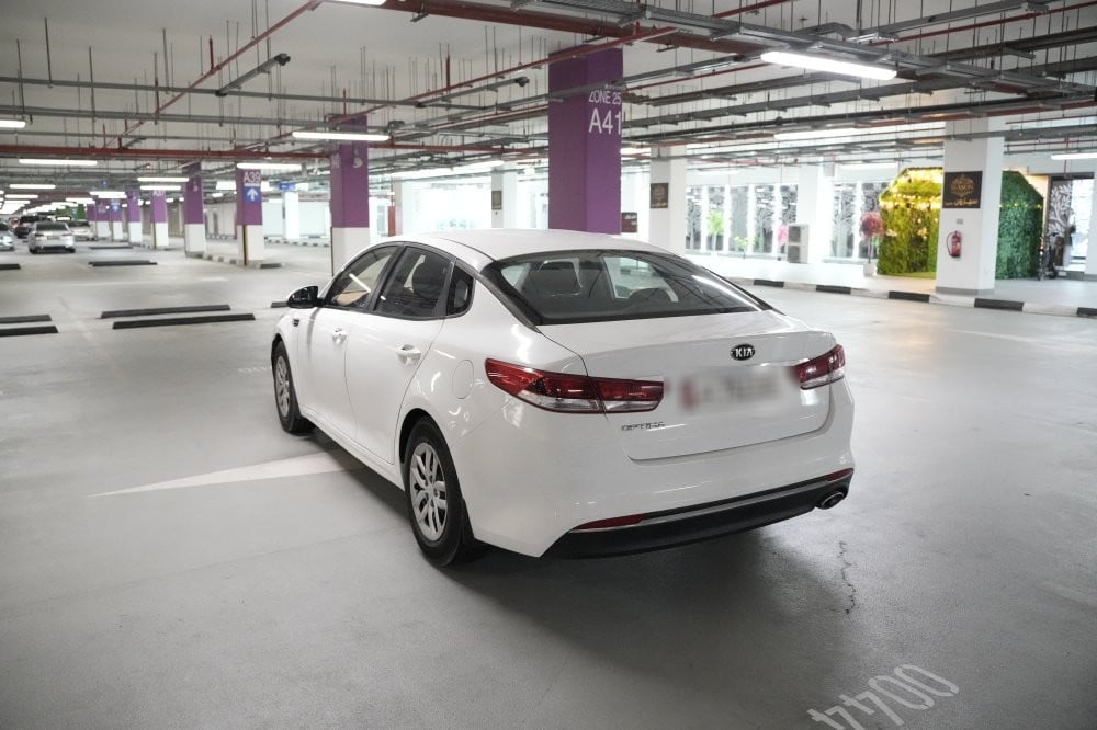 Kia Optima Model 2018, Y-16042 - 7