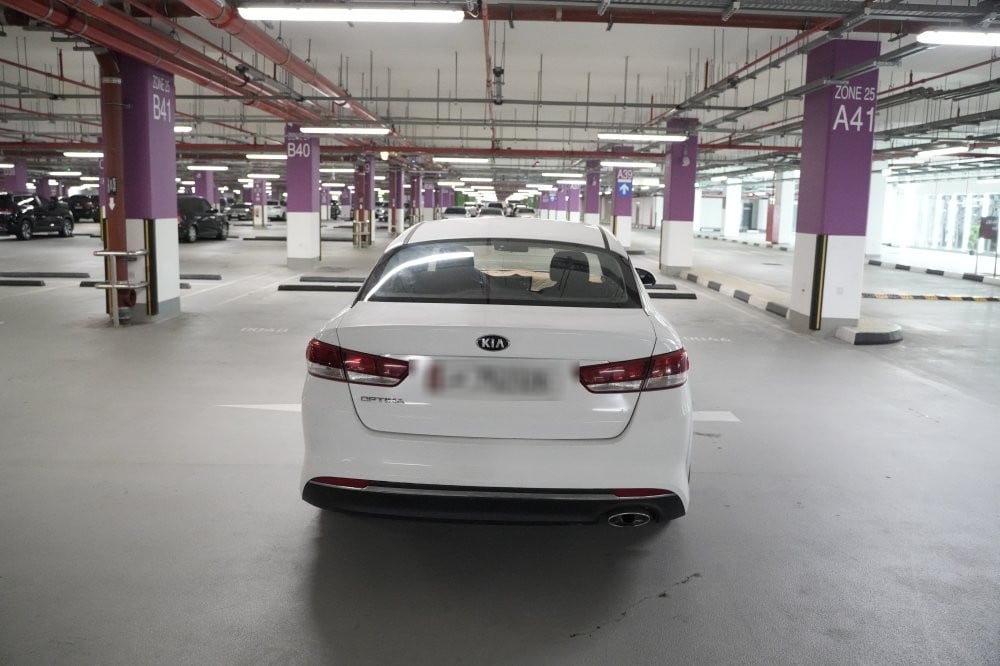 Kia Optima Model 2018, Y-16042 - 6
