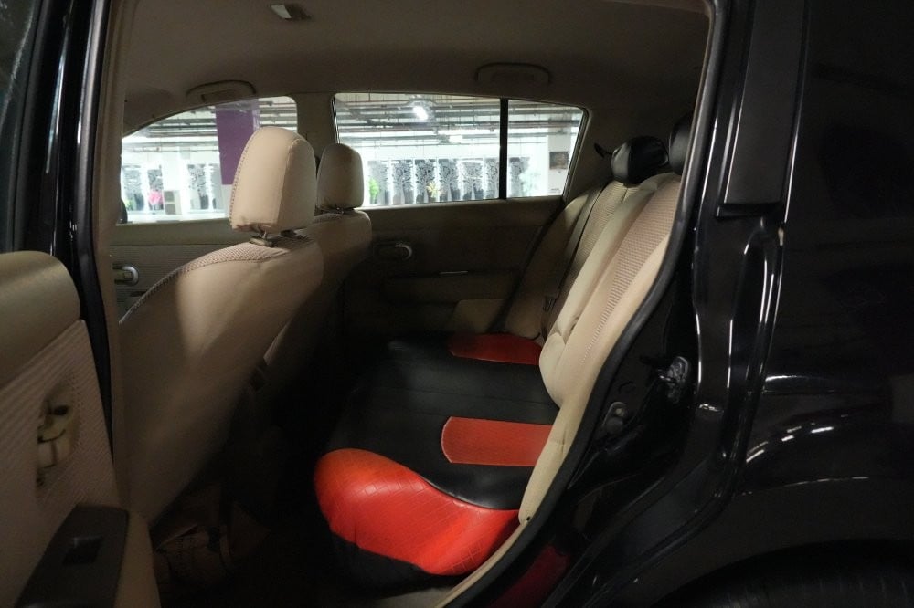نيسان تيدا موديل 2013، Y-16013 - 8