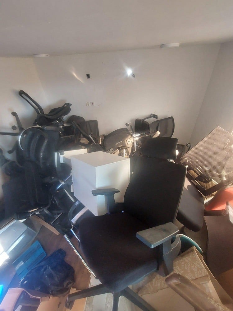 Used Office Materials - 1
