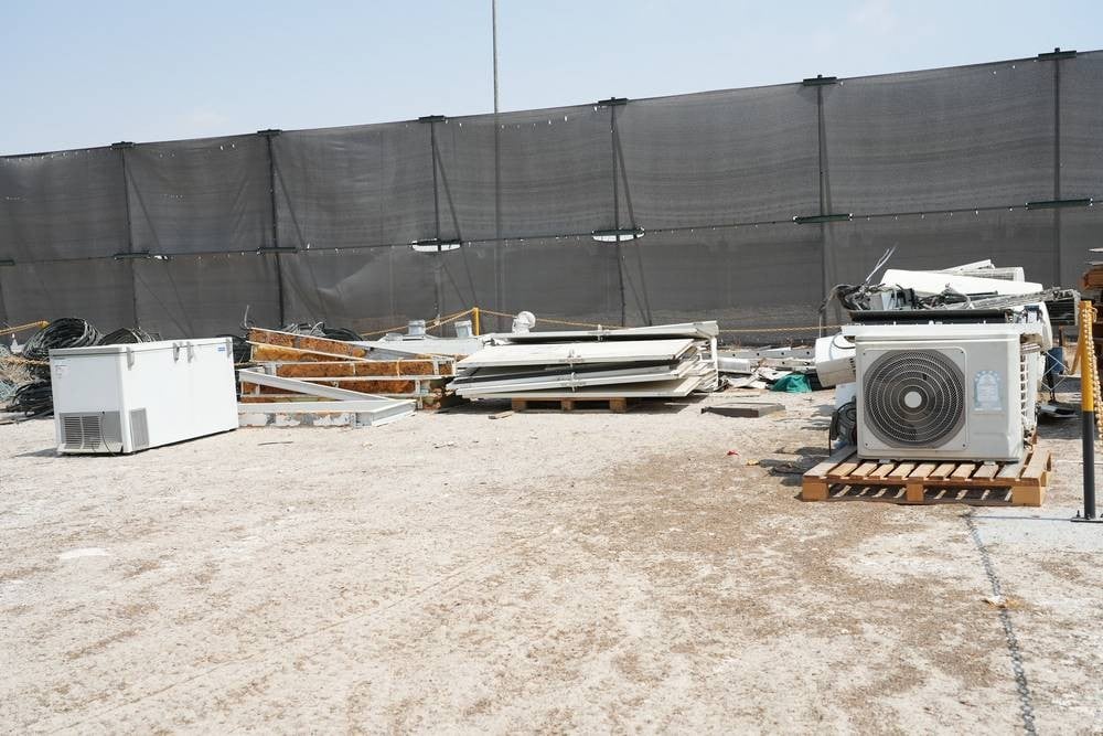 معدات التبريد والأجهزة المعدنية المُستغنى عنها - 2