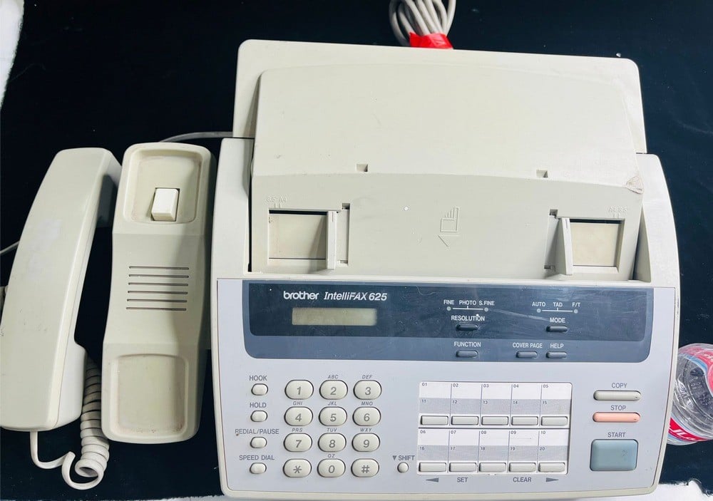 جهاز فاكس عتيق Brother IntelliFAX 625 - 4