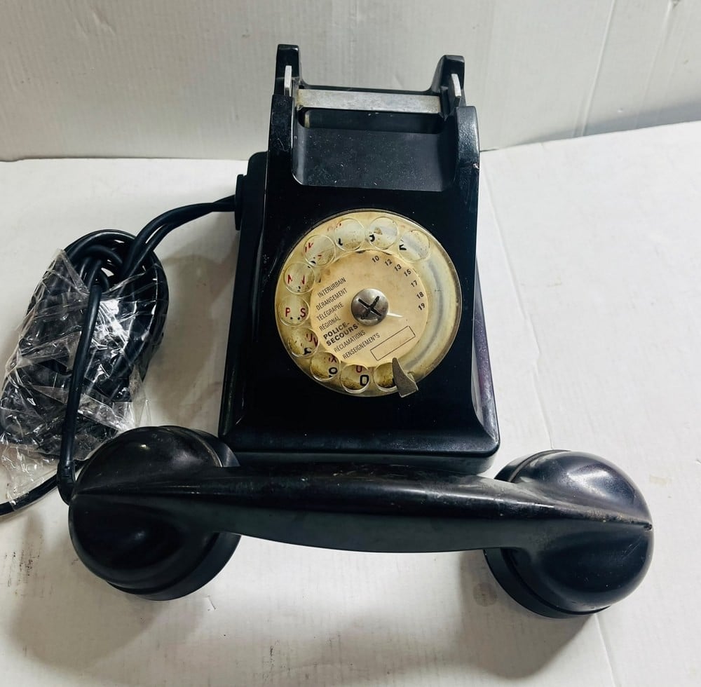 Vintage Black Bakelite Rotary Telephone - 5