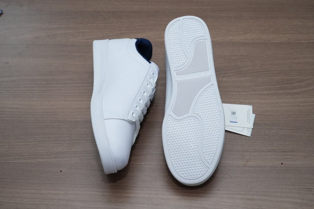 حذاء رياضي جلد أبيض U.S. Polo Assn. - 7