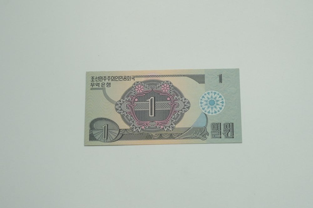 North Korean Currency Collection – Paper And Coins - 17