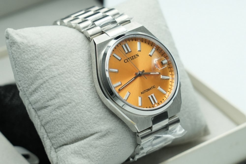 Citizen Watch - 6