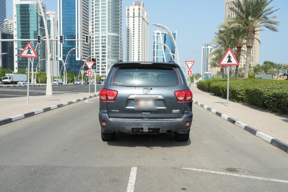 Toyota Sequoia Model 2010, Y-16116 - 6