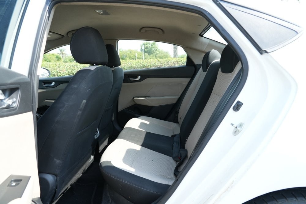 Hyundai Accent Model 2021, Y-16121 - 8