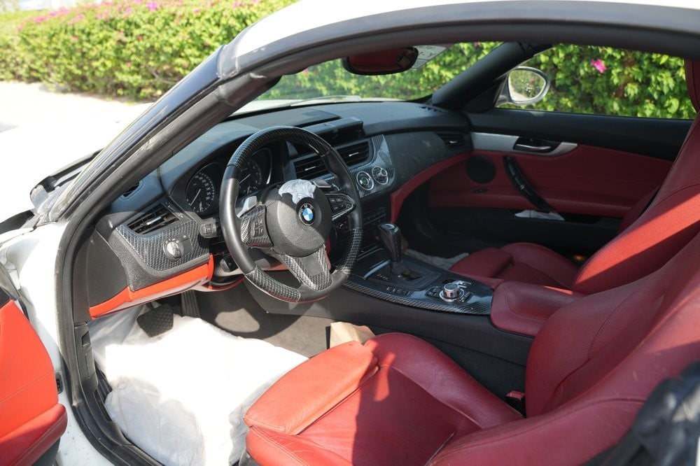 BMW Z4 Model 2012, Y-16141 - 8
