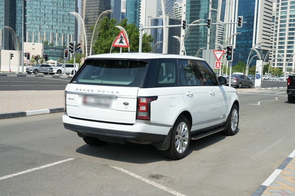 Land Rover Range Rover Vogue SE Model 2014, Y-16083 - 7