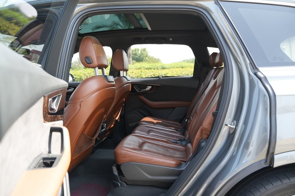 Audi Q7 Model 2016, Y-16092 - 10