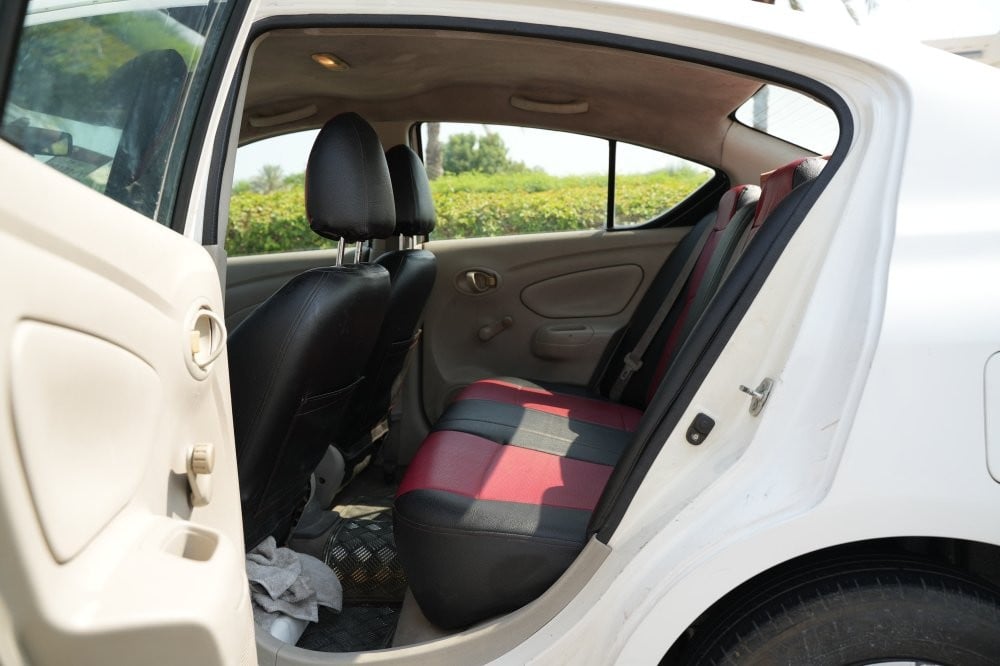 Nissan Sunny Model 2016, Y-16100 - 10