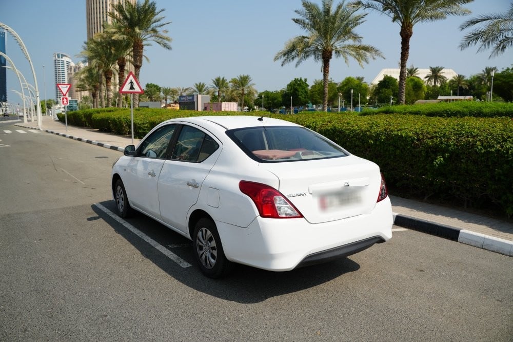 Nissan Sunny Model 2016, Y-16100 - 7
