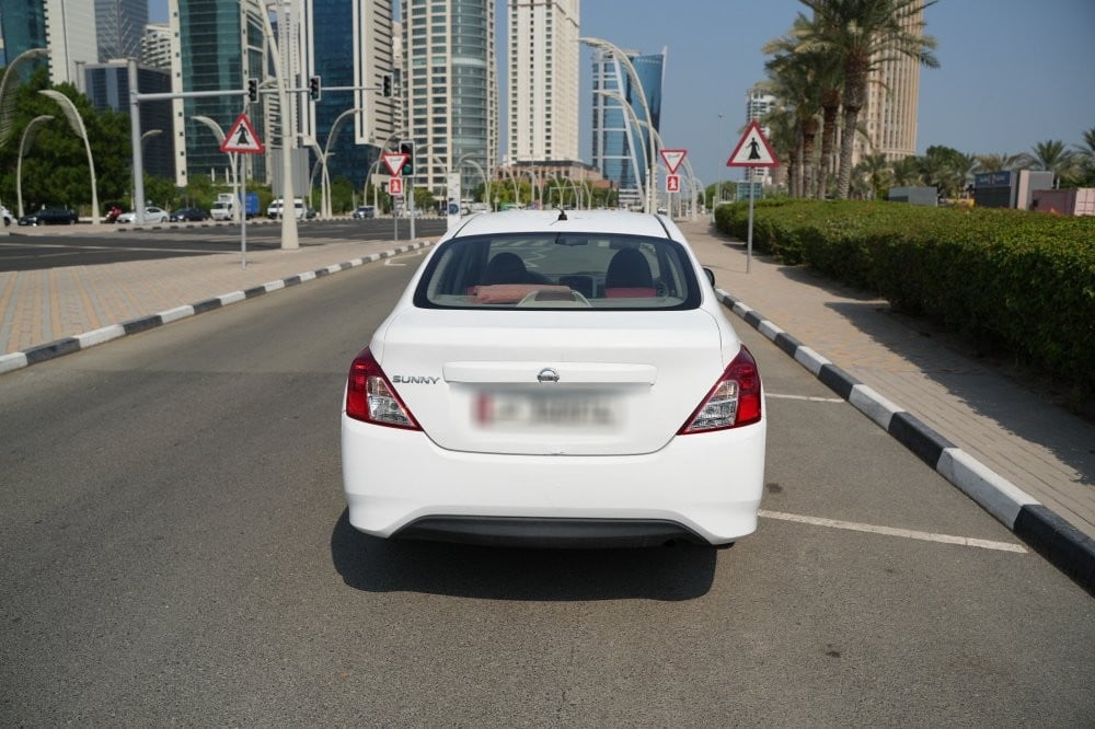 Nissan Sunny Model 2016, Y-16100 - 6